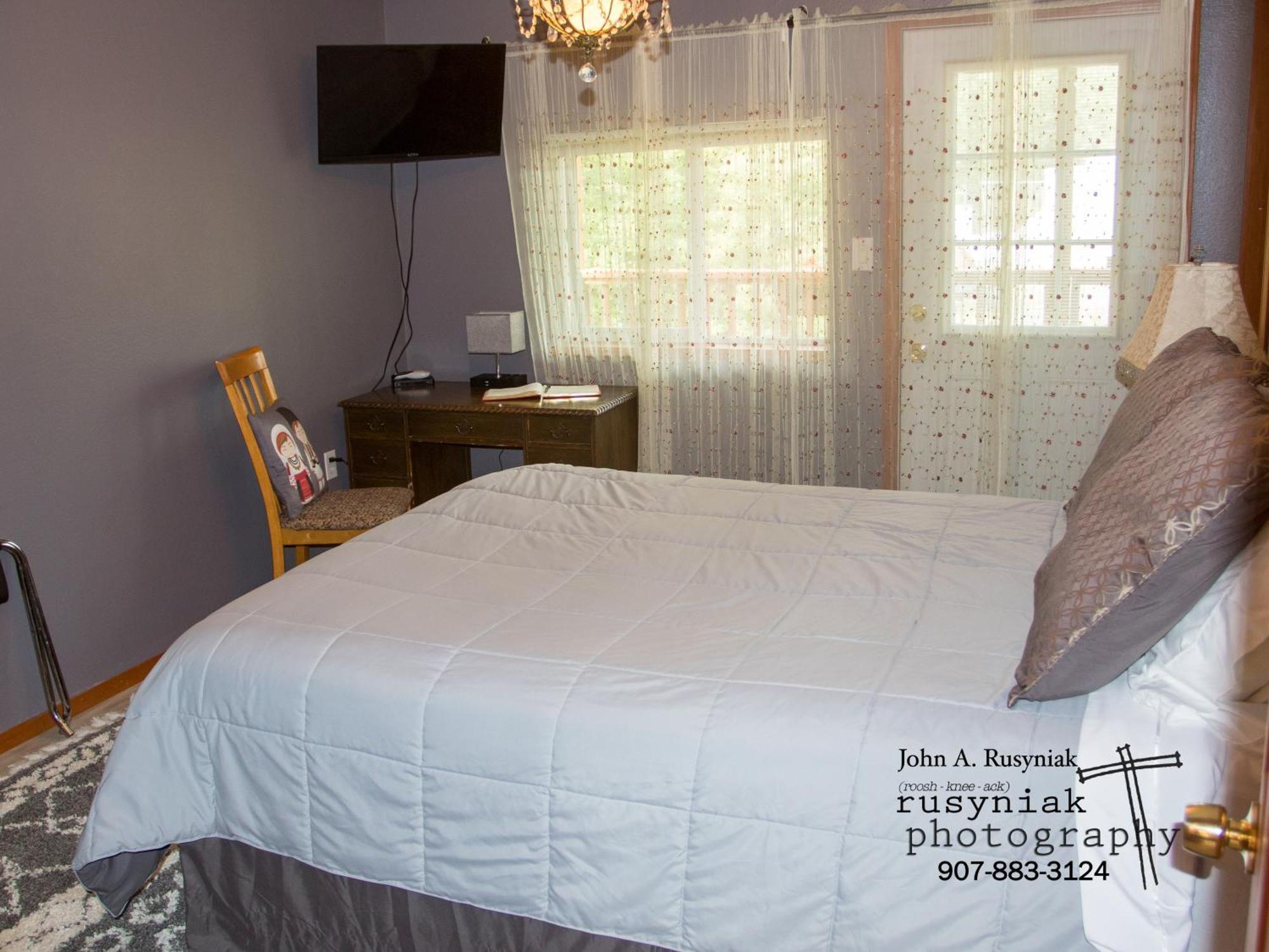 A Hyde Away Inn B&B Tok Exterior foto
